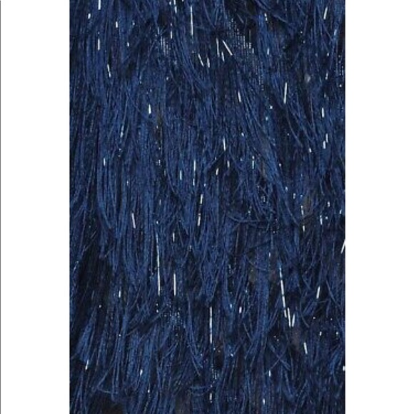 V-neck fringe dress by Martin Grant - Picture 3 of 6